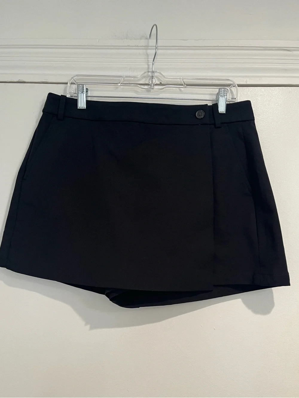 J. Crew Black Mini Skort Sz. 10